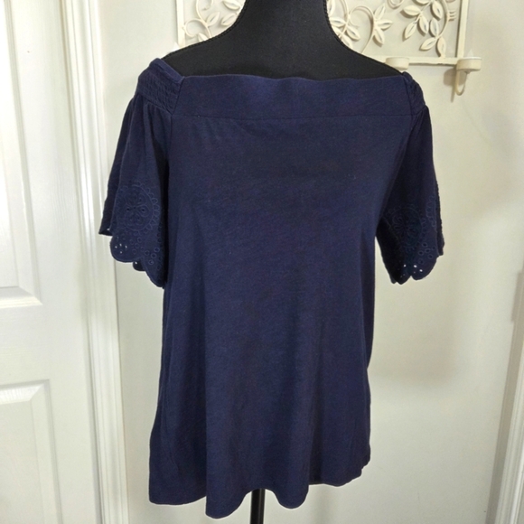 Loft Vintage Soft Navy Blue Off-Shoulder Top With Eyelet Sleeves Size MED - Picture 1 of 4
